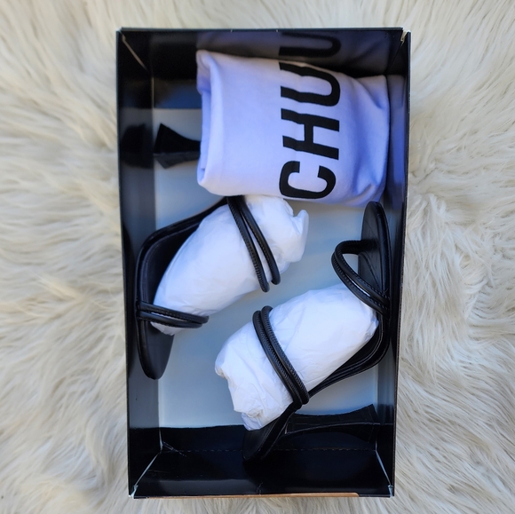 Schutz Lucimar Strappy Heeled Sandals Black - Picture 10 of 10